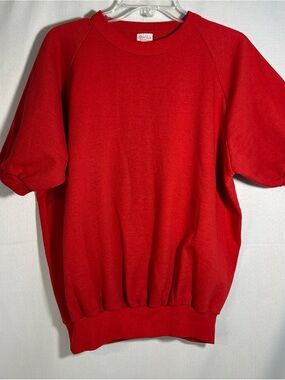 Vintage Rich Tee’s Red Short-Sleeve Pullover Sweatshirt